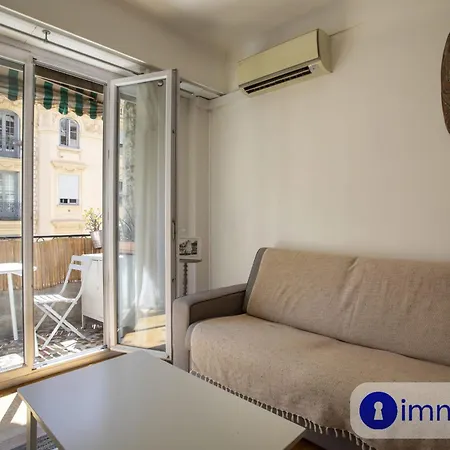 Apartament Neighborhood Liberation *